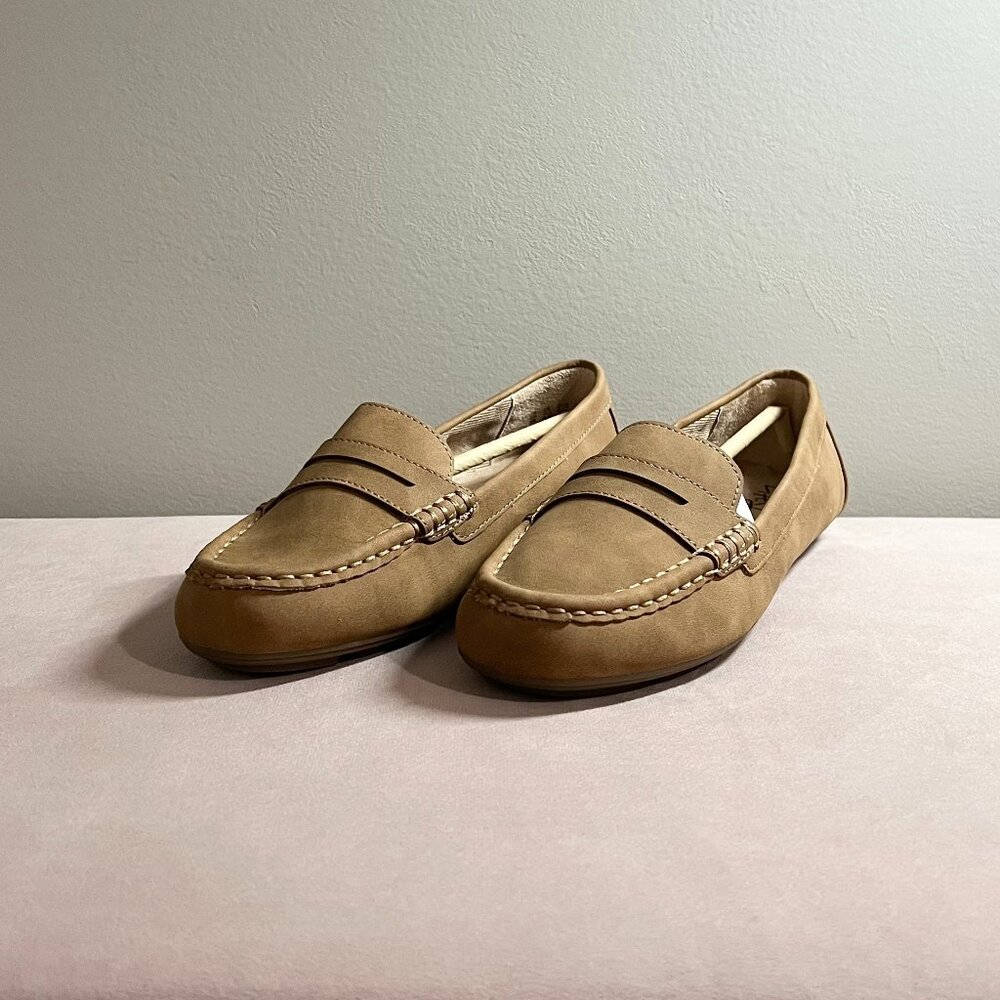 NIB LifeStride Rivera Loafers Size 8M Tan Soft System Comfort Flats $79 Retail